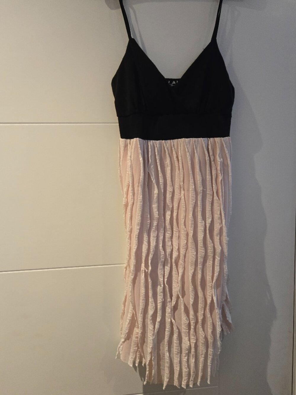 G.L.A.M. Women's Textured Ruffle Cami Dress | Size Small | Black & Pink